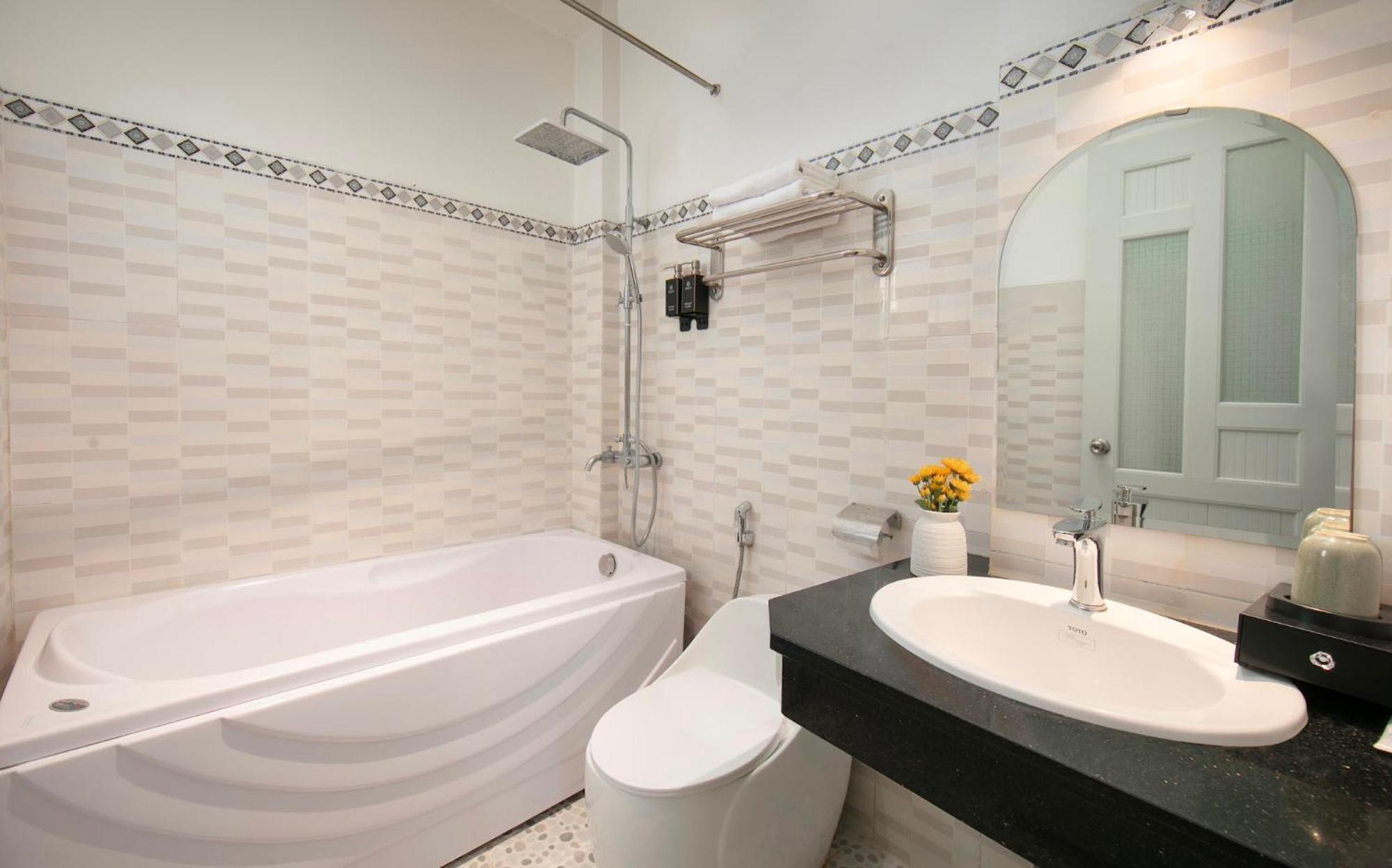 Delica Premium Hotel Ханой Екстер'єр фото